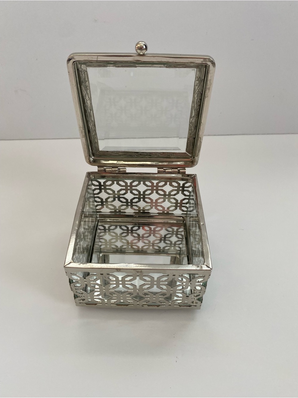 Cynthia Rowley Silver Geometric Cutout Glass Jewelry Box glass and metal